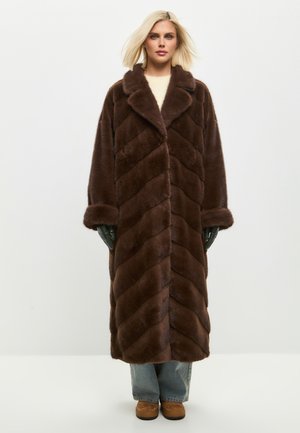 BELTED - Wintermantel - brown