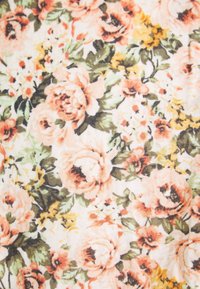 Gina Tricot Šortky - light pink