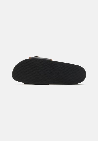 Loeffler Randall IRIS ONE STRAP WITH BUCKLE - Tagant lahtised kingad - black/cacao