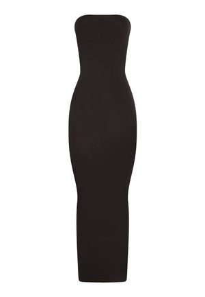 Ärmfri svart bodycon midiklänning med en skräddarsydd silhuett och rak nederkant, utformad för att framhäva midjan och kurvorna.