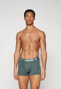 Nike Underwear ESSENTIAL TRUNK 3 PACK - Boxerkalsong - grey