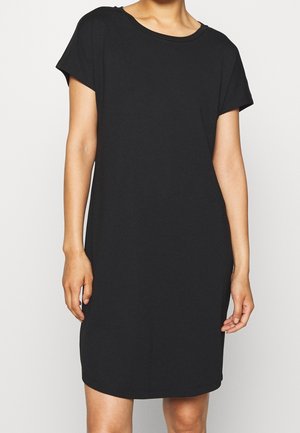 Schwarzes Kurzarmkleid mit Rundhalsausschnitt. Hergestellt aus weichem Stoff, hat es eine lockere Passform und seitliche Schlitze für zusätzlichen Komfort.