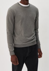 Matinique Stickad tröja - grey