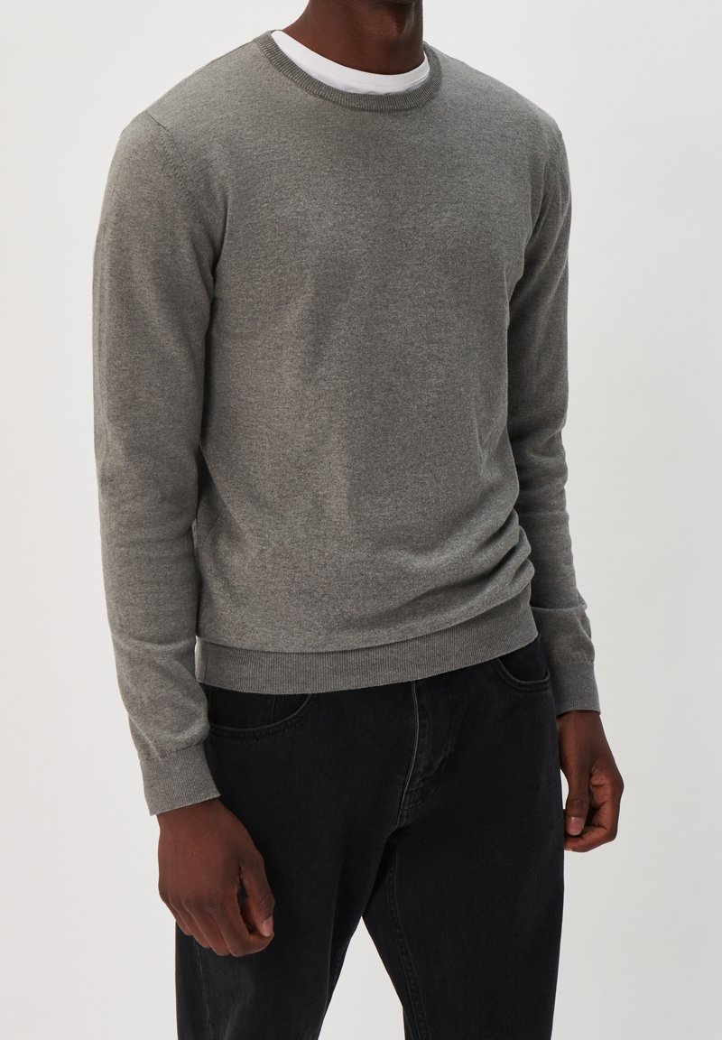 Matinique Stickad tröja - grey