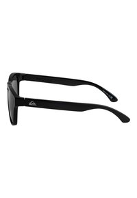 Černé sluneční brýle s obdélníkovým rámem, vyrobené z plastu. Disponují elegantním designem s malým logem na boku. Zabarvené čočky.
