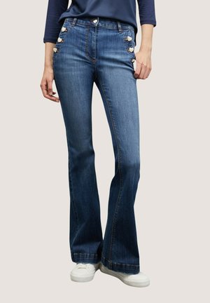Motivi CON BOTTONI - Jeans a zampa - blu