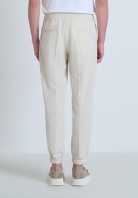Antony Morato NATE REGULAR FIT - Broek - ecru