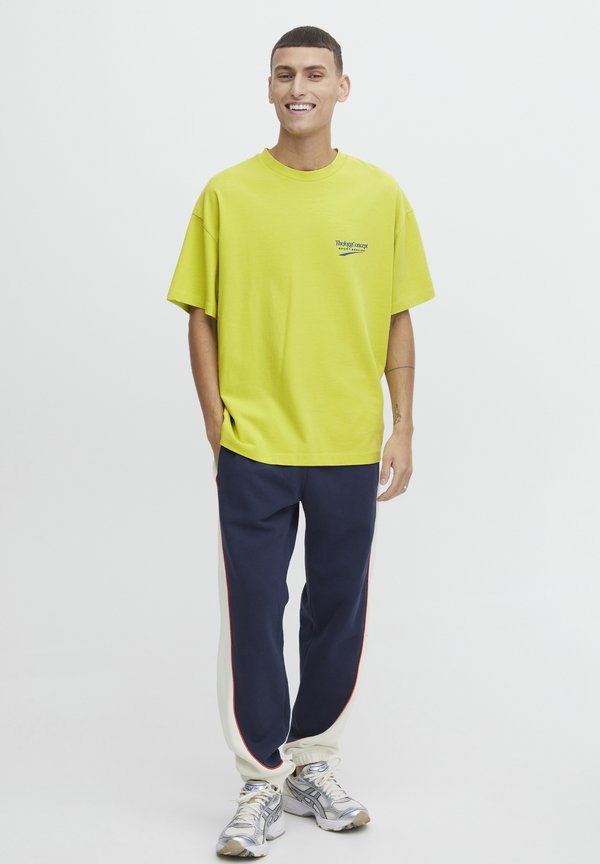 JCMSami - Print T-shirt - sulphur spring4