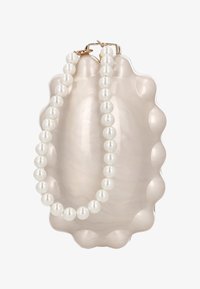 Sélectionné, pearl