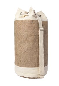 Brauner Jute- und beiger Canvas-Duffelbag mit Zugverschluss und verstellbarem Schultergurt auf einem weißen Hintergrund.