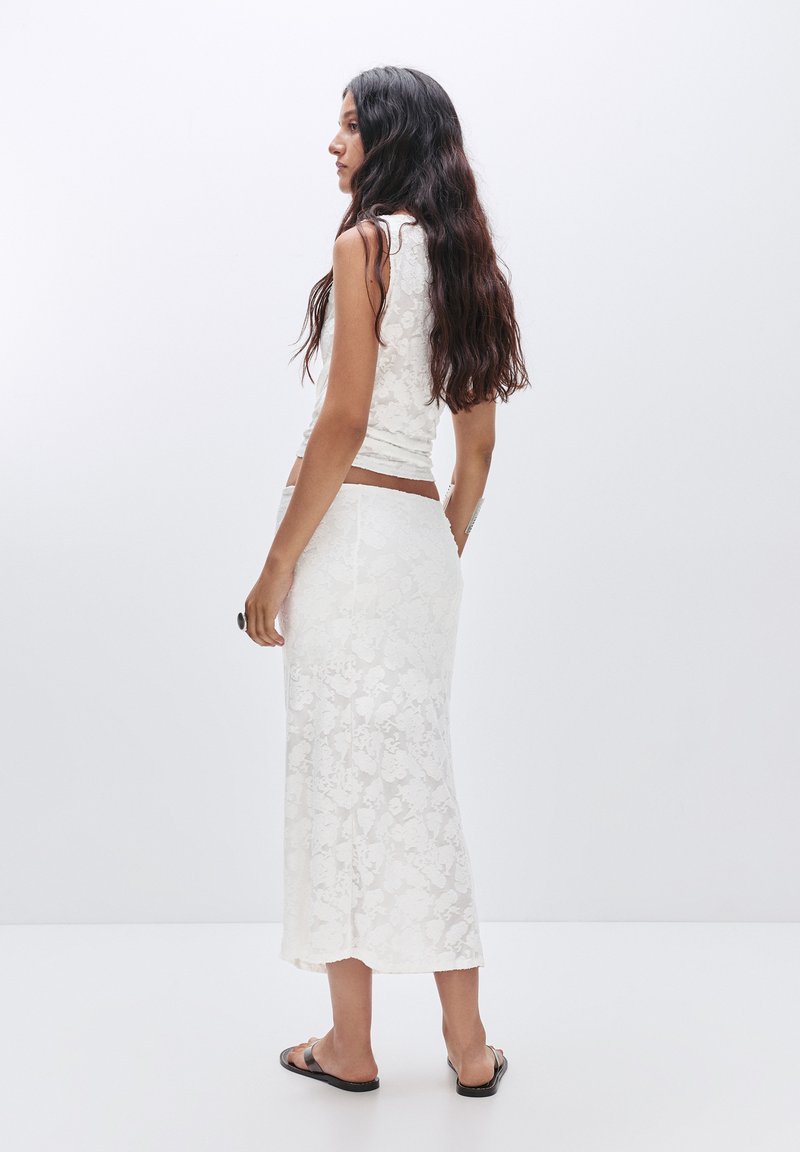 Robe 2-en-1 Pull&Bear Noire Rayée Blanc - Taille S - Occasion En Très Bon état - Style Bohème