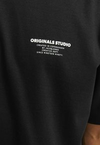 Jack & Jones JORURBAN EDGE GRAPHIC TEE SS CN SN - Print T-shirt - black