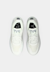 TYR CXT2 COURT UNISEX - Edzőcipő - white