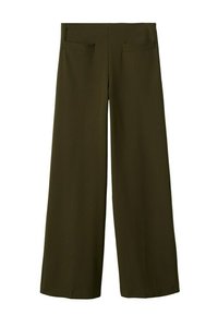 Spodnie o szerokich nogawkach z ciemnozielonego materiału, z dwoma tylnymi kieszeniami, gładką fakturą i wysokim stanem.