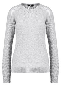 Grauer Strickpullover mit einem strukturierten Netzmuster an den Ärmeln und einem einfarbigen Körper, mit einem runden Ausschnitt und gerippten Kanten.