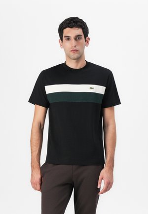 - T-shirt z nadrukiem