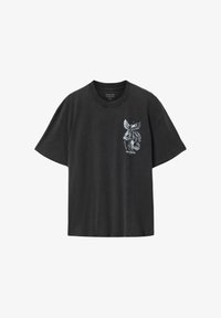 Избран, washed black