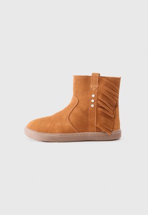 ESTRAL - Botines bajos - cognac
