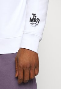 Levi's® GRAPHIC CREW - Camisola - poster summer crew white