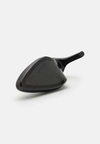 Black ergonomic scoop with a triangular shape and vertical line texture. Made of plastic, features a curved handle for ease of use.