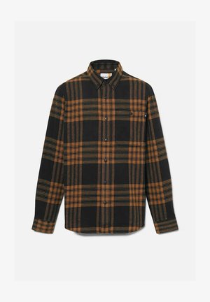 Camicia a quadri nera e arancione, realizzata in tessuto morbido. Presenta una chiusura con bottoni sul davanti, colletto a punta e maniche lunghe con polsini a bottoni.