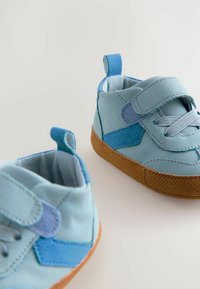 Next REGULAR FIT - TOUCH FASTENING ELASTIC LACE CHEVRON  - Sneakers - blue