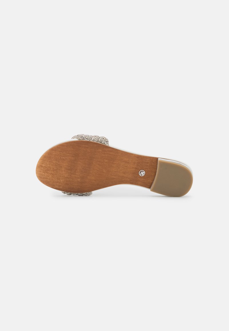 Damen Flache Pantoletten | Marco Tozzi BY GUIDO MARIA KRETSCHMER Pantolette flach white/weiß - CE75286 Damen Flache Pantoletten | Marco Tozzi BY GUIDO MARIA KRETSCHMER Pantolette flach white/weiß - CE75286