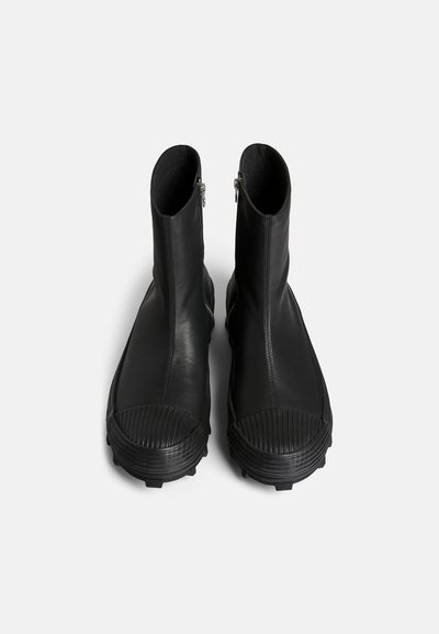 CAMPERLAB TRAKTORI - Classic ankle boots - schwarz