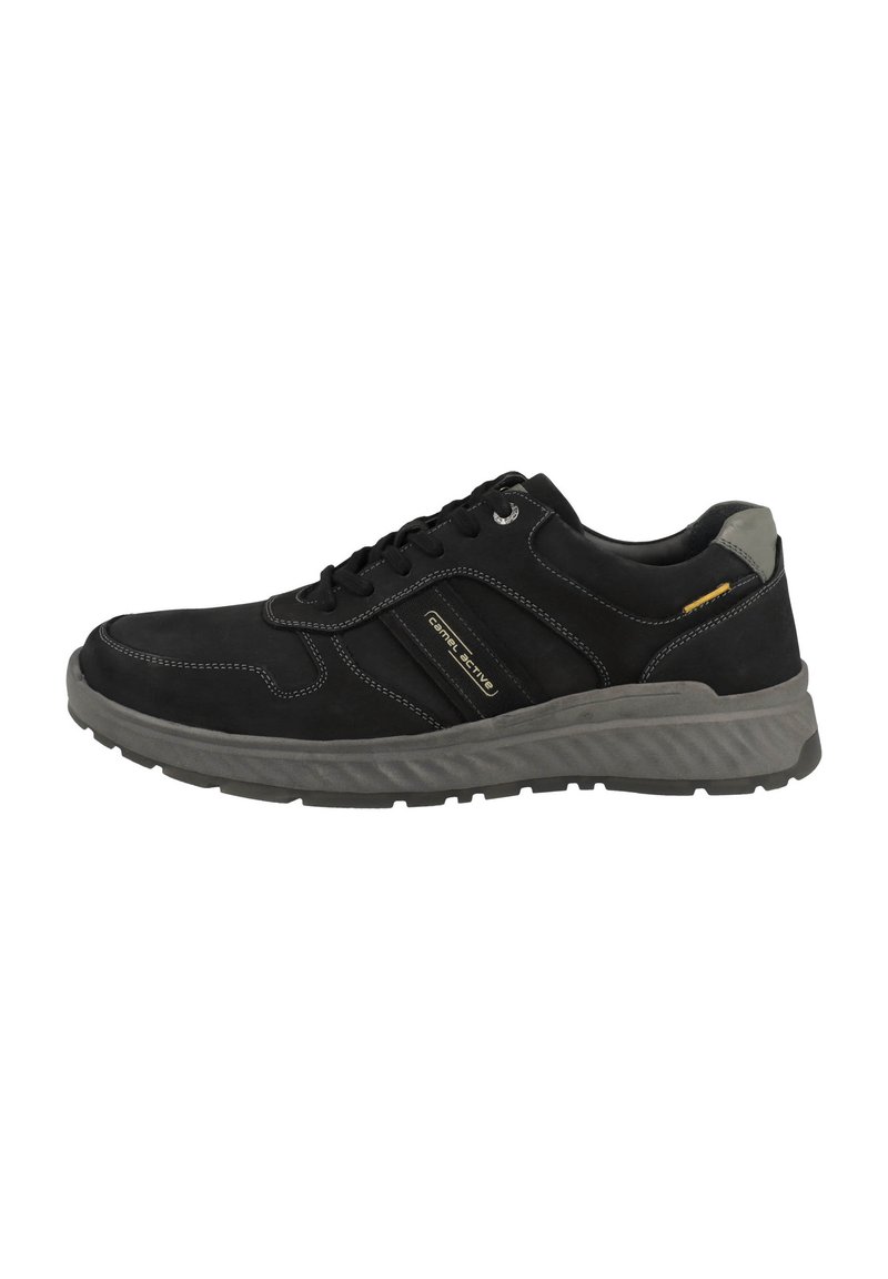 Schwarze Sneaker aus synthetischem Material mit grauen Akzenten. Verfügt über eine dicke Sohle, ein Schnürdesign und dekorative Nähte an den Seiten.