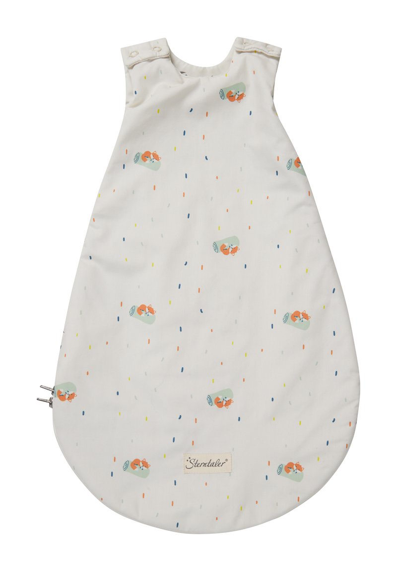 Schlafsack aus weichem, weißem Stoff mit einem verspielten Muster aus Füchsen und bunten Punkten. Abgerundete Form mit Druckknopfverschluss an der Oberseite.