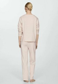 Mango Nattplagg set - beige