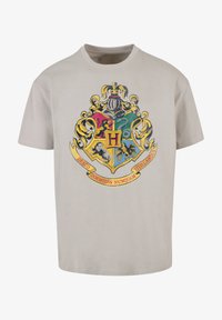 Unselected, lightasphalt