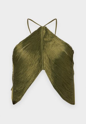 Oliivivärvi ülaosa pleated tekstuuriga, millel on õhukesed rihmad ja ainulaadne kolmnurkne kuju. Tagapool on esile tõstetud keeruline kangaste detail.
