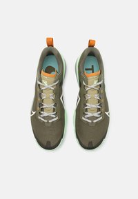 Nike Performance REACT TERRA KIGER 9 - Scarpe da trail running - medium olive/summit white/neutral olive/lilac bloom/light iron ore