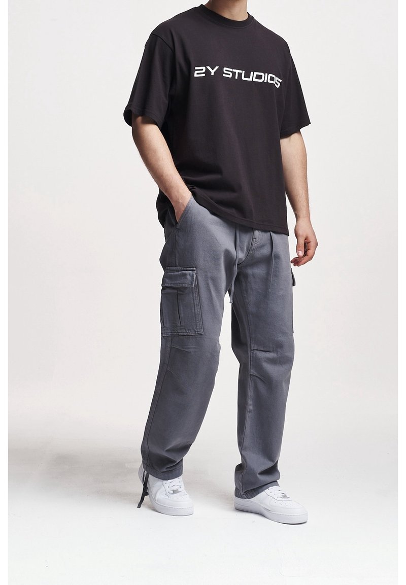 Pantalons homme : sarouels, pantalons coupe droite ou cargo