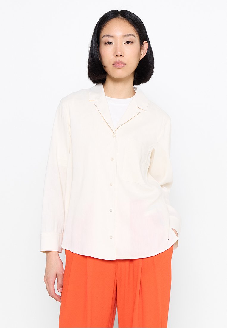 Bogner Overhemdblouse crème Bogner Overhemdblouse crème