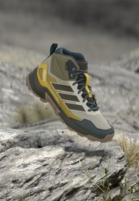 Δεν επιλέχθηκε, light brown/shadow olive/olive strata