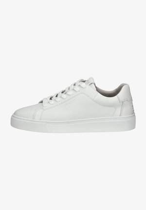 White leather sneaker with round toe, lace-up design, padded collar, textured rubber sole, and embossed logo detail on the side.
