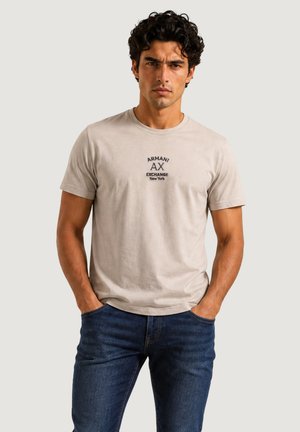Armani Exchange, - T-shirt z nadrukiem