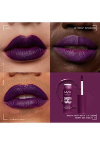 NYX Professional Makeup SMOOTH WHIP MATTE LIP CREAM - Rossetto liquido - Berry Bed Sheets