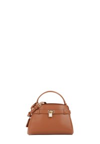 Borsa a tracolla in pelle marrone con una forma strutturata, manico superiore e tracolla staccabile. Dotata di accessori in oro e chiusura a fibbia.