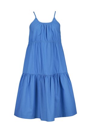 Blå ærmeløs kjole med lag og spaghetti-stropper samt detaljer i form af rynket stof ved brystet og mellem kjolens lag.