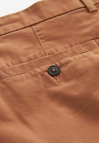 Next STRETCH - Shortsit - terracotta