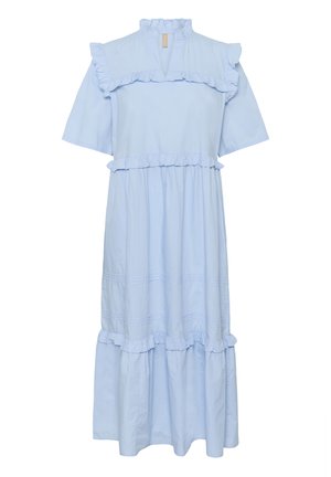 Világoskék midi ruha rövid ujjakkal, fodros díszítésekkel a yoke-on, derékrészen, ujjakon és szegélyen, valamint egy kis hasítékkal a nyakkivágásnál.