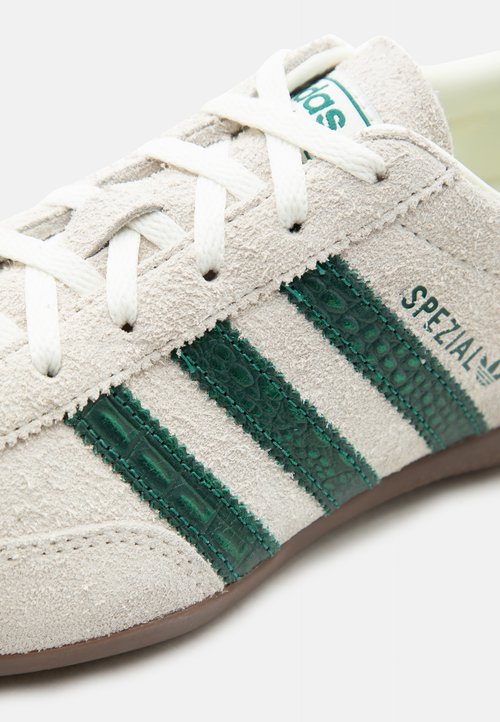 adidas HANDBALL SPEZIAL PRO - Trainers - off white/collegiate green — photo 6