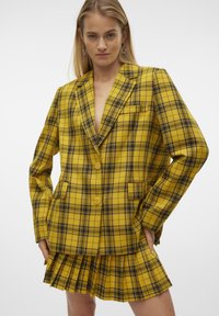 SOMETHINGNEW Blazer - sulphur