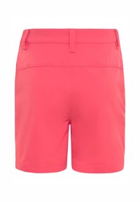 Pantaloni corti rosa realizzati in materiale liscio e leggero, con vita piatta e orli cuciti. Presentano un piccolo logo sul lato destro.