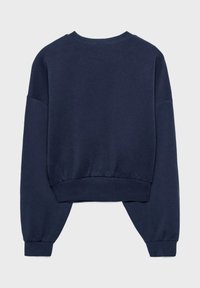 Sweatshirt court bleu marine à manches longues, poignets côtelés et encolure ronde, posé à plat sur un fond clair.