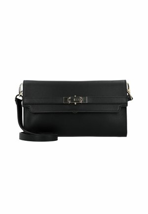 Borsa a tracolla nera in pelle con design piatto, accessori in metallo argentato e tracolla rimovibile; presenta una patta pieghevole e una texture sottile.