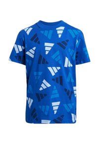 T-shirt di cotone blu con un motivo geometrico multicolore di triangoli in diverse tonalità di blu e bianco; design con maniche corte e colletto rotondo.
